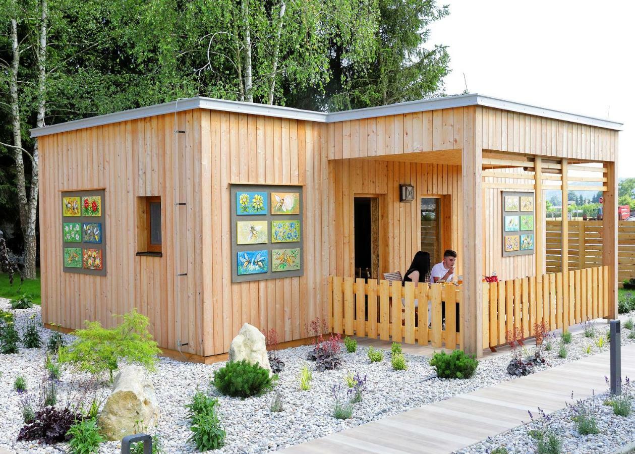 Honey Paradise Glamping Resort Dobova Екстер'єр фото
