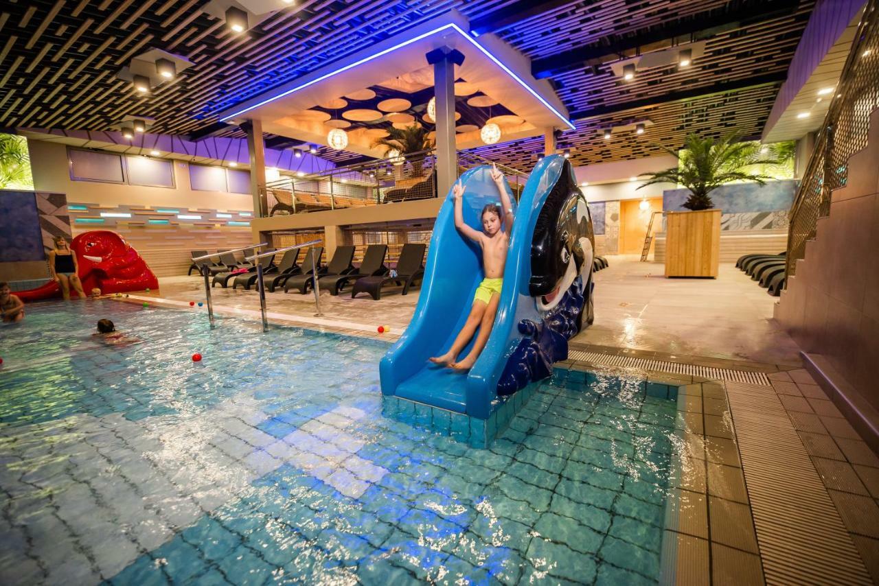 Honey Paradise Glamping Resort Dobova Екстер'єр фото